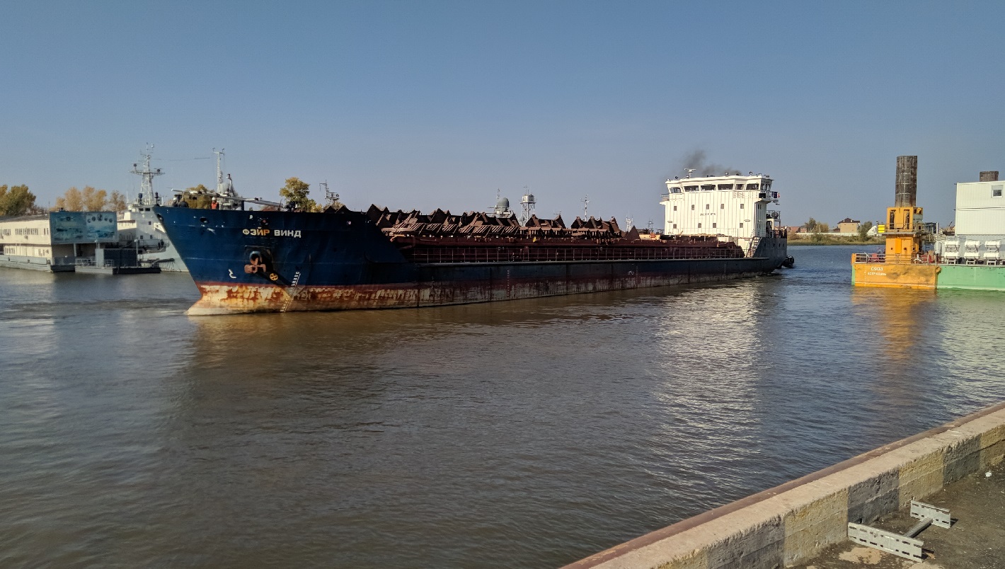 LLC "KMK" at the sites of JSC "UCSS" and JSC "ASPO" was loaded onto a transporter vessel, followed by transportation and unloading of manufactured sections 1A-8A to the port of Kaliningrad